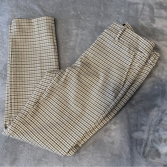 ~White House Black Market Elle Slim Houndstooth Ankle Pants - Picture 4 of 13